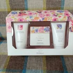 For Bloomers フラワー バスギフトL　ボディクリーム　ギフト　新品