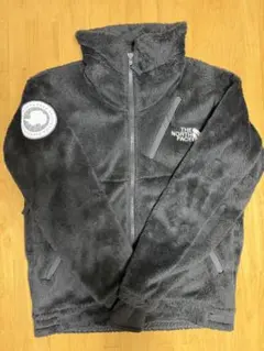 アンタークティカ　バーサロフトジャケット 黒　XL