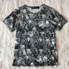 メルシーボークー 総柄Tシャツ Lサイズのサムネイル