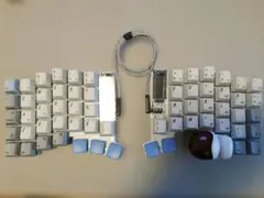 ユ*リ様 keyball39 キーキャップ付 - メルカリ