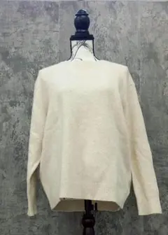 ✨UNIQLO✨ユニクロ♡セーター♡長袖♡JWANDERSON♡ベージュ(M)