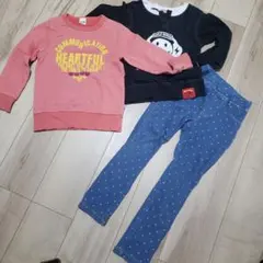 120㎝　まとめ売り　トップス２枚　長袖カットソー　トレーナー　ズボン１枚