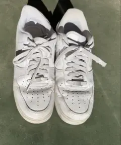 NIKE AIR FORCE 1 ホワイト　エアホースワン