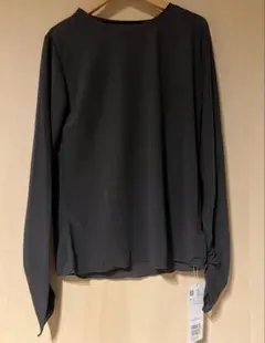 新品　タグ付き　a.v.v グレー 長袖Tシャツ Sサイズ