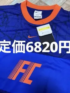 新品タグ付NIKEサッカーシャツ　大きめ S ルーズフィット