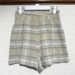 【美品】RewdeRew ルゥデルゥ チェック柄ショートパンツ ベージュ系