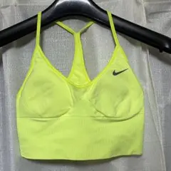 良品　Nike 蛍光イエロー スポーツブラ　XS アンダー26cm