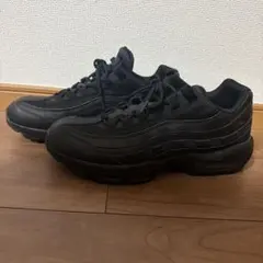 NIKE AIRMAX95 ESSENTIAL