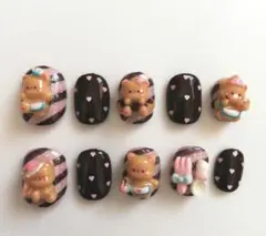 現品ネイル　ピンク　チョコレートブラウン　バレンタイン　ガーリー　ミニくまちゃん