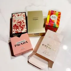 空箱 HERMES GUCCI PRADA CHANEL COACH インテリアのサムネイル