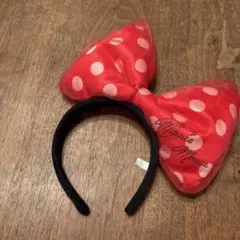 東京ディズニーリゾート　カチューシャ　ミニーマウス　リボン　赤