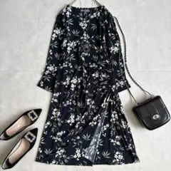 LAURA ASHLEY 花柄カシュクールロングワンピース 紺 11 薄手