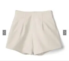 新品✩︎タックハイウエストショートパンツ