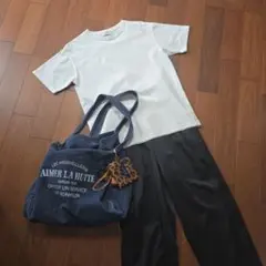 emmi　Tシャツ