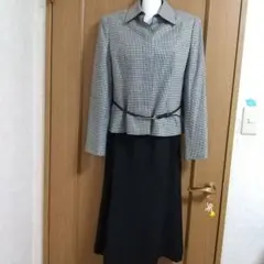 フォーマルスーツ　入学式　卒業式