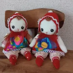 文化人形　双子の頭巾ちゃん