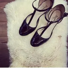 repetto Baya Tストラップ パンプス　黒　371/2 23.5位のサムネイル
