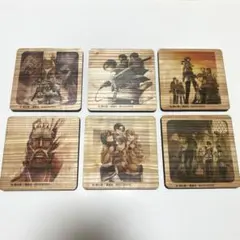 進撃の巨人　進撃の日田　リヴァイ　エレン　他　木製コースター 6点セット