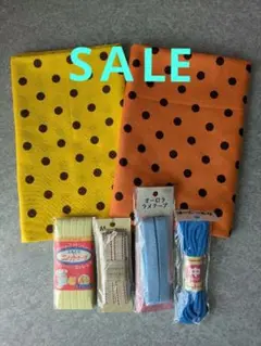 ★SＡLE★ドット柄　シーチング生地　2枚　付属品