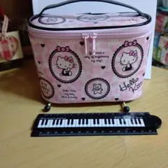 Hellow Kitty.ハローキティバニティポーチ・メイク・小物入れのサムネイル