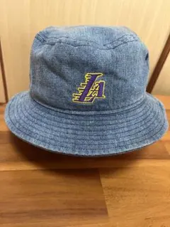 Item thumbnail for item 8a03932e-8fcb-4cb4-8f4b-5f573186cd35