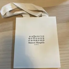 Item thumbnail for item 3d66eafd-d0c8-4e27-b01a-5cbb93a265f3