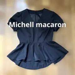値下げ！Michell macaron黒のVネックペプラムブラウス 半袖のサムネイル