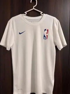 ナイキ Tシャツ