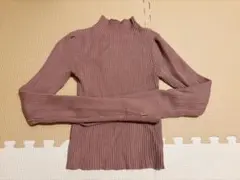 くすみピンク リブニット 指穴付き 長袖