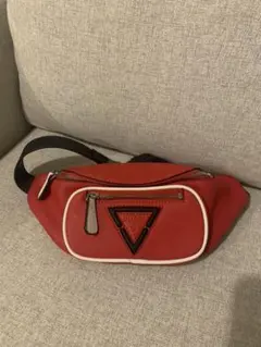 GUESS ボディバッグ　ゲス　赤　黒　男女兼用