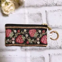 インド刺繍リボン　ポーチ　マルチポーチ　ハンドメイド　ミニポーチ　NO3713