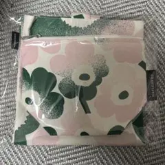 マリメッコ　新作　バック　ポーチ