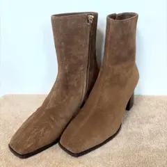 JIMMY CHOO ジミーチュウ ブラウン　ショートブーツ スエード 34のサムネイル