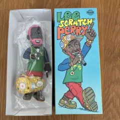 OBEYxSTRANGEco アートフィギュアMr. Spray - メルカリ