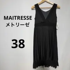 187【未使用タグ付】メトリーゼ ノースリーブ プリーツワンピース 38のサムネイル