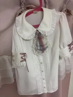 Street Honey フリル襟シャツ