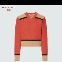 マルニ　ユニクロ　コラボＶネックニット　新品未使用