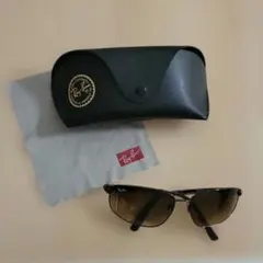 Item thumbnail for item bdf6eef7-4daf-45d3-b3db-109584ad5f12