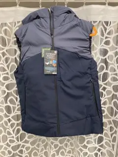 未使用　着る断熱材 X Shelter 断熱α ウォームベスト M