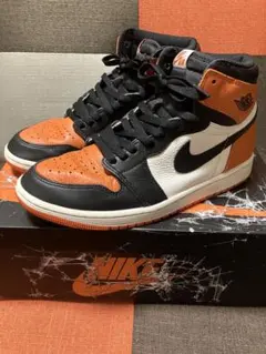 Nike AirJordan 1 RetroHighOGシャッタードバックボードのサムネイル