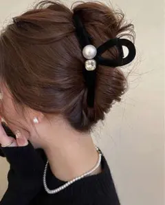 新品ベルベットリボン型ヘアクリップ