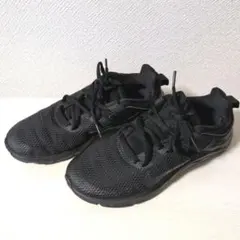 NIKE ナイキ メッシュスニーカー オールブラック 23.5cmのサムネイル