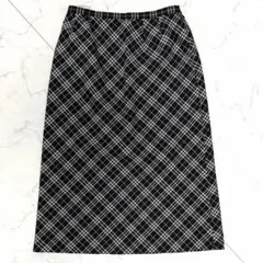 バーバリーロンドン ロングスカート 大きめサイズ 2XLブラックノバチェック