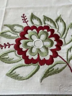 アンティーク　端切れ　刺繍　リメイク素材　ハンカチ