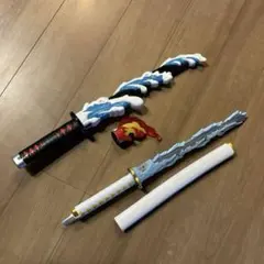【中古】鬼滅の刃☆日輪刀☆2本セット
