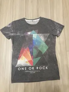 ONE OK ROCK Tシャツ Mサイズ 10thアニバーサリー ワンオク - メルカリ