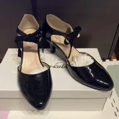 an another angelus リボンエナメルパンプスのサムネイル