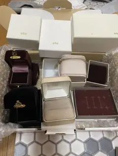 エテ ete アクセサリーケース①のサムネイル