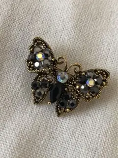 蝶々　ブローチ