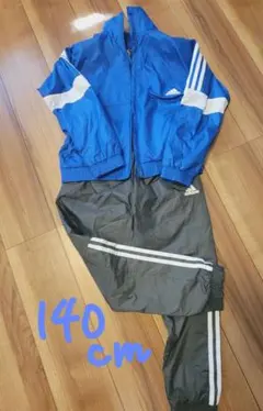 【美品】ナイロンジャージ　ピステ 上下セットアディダス 防寒着